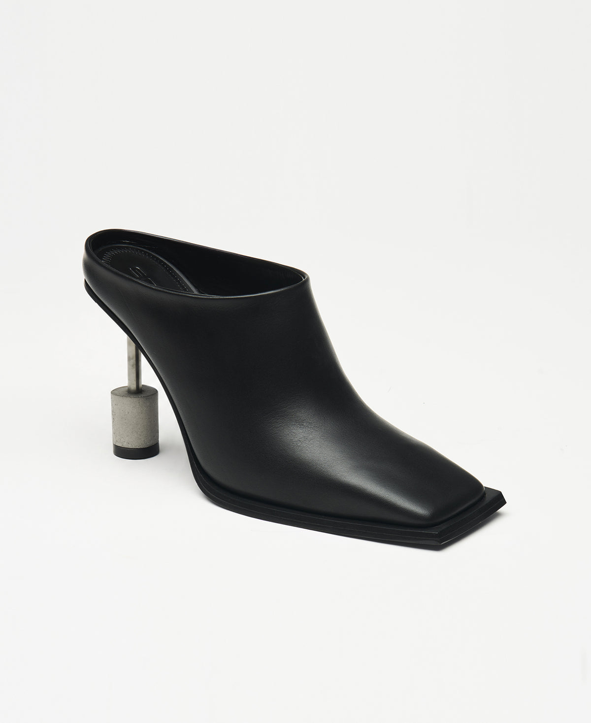 Lilly Black - view 4